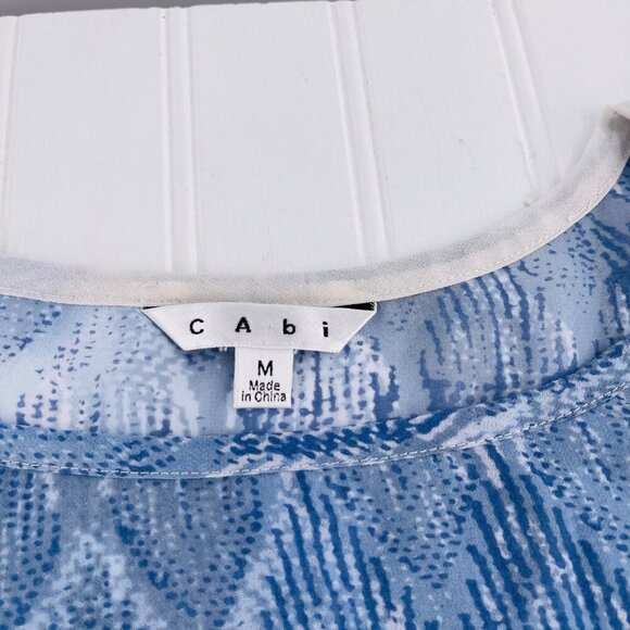 Cabi Medium Blue & White Short‎ Sleeve Blouse semi sheer - Picture 2 of 6